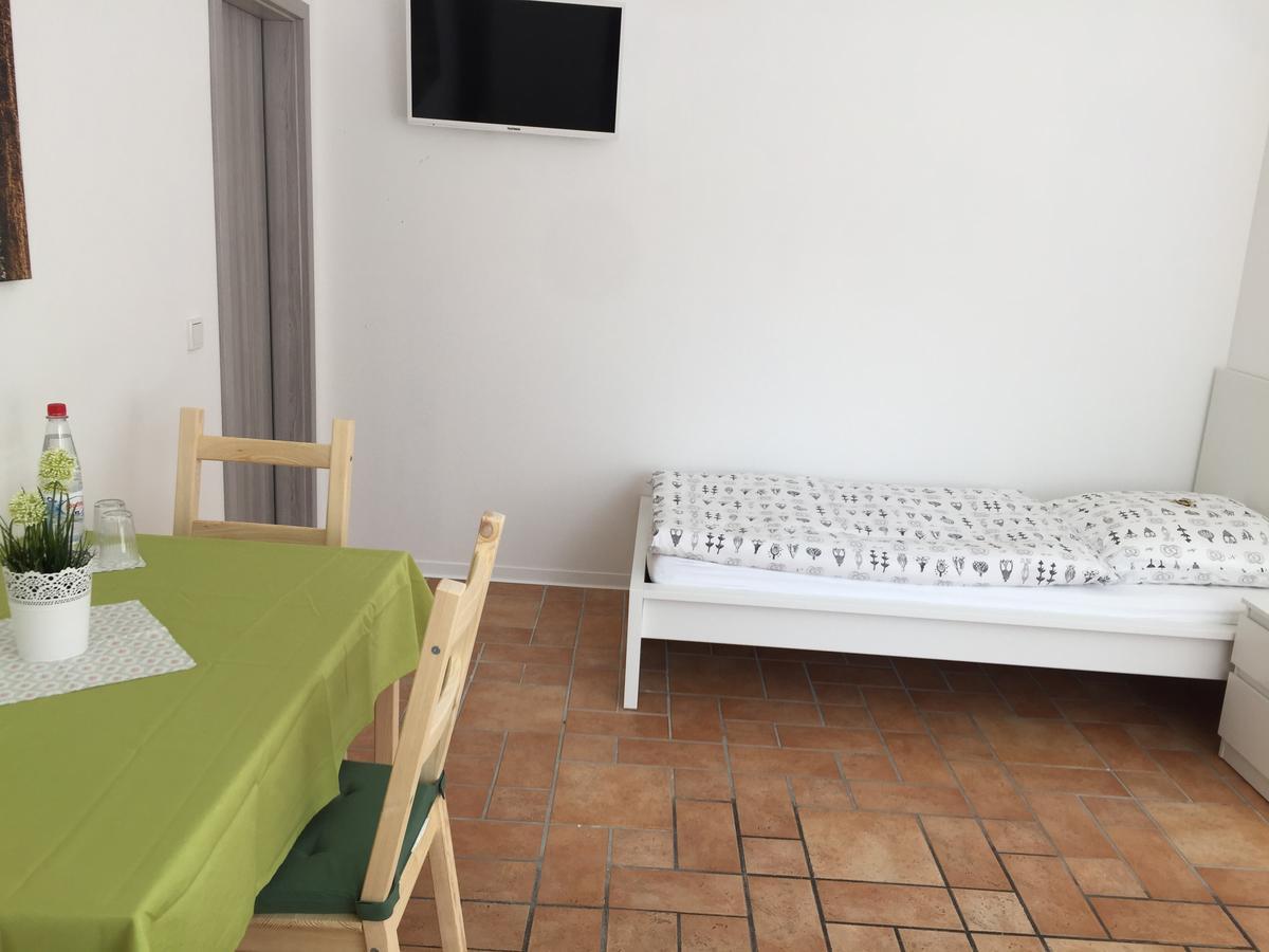 Pension Lindenhof Limburg an der Lahn Exteriör bild